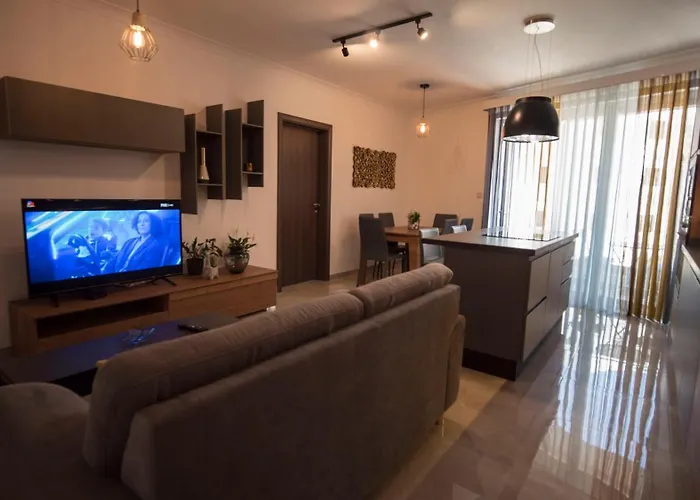 Msiebah Court San Gwann Modern Apt Near Sliema And St Julians